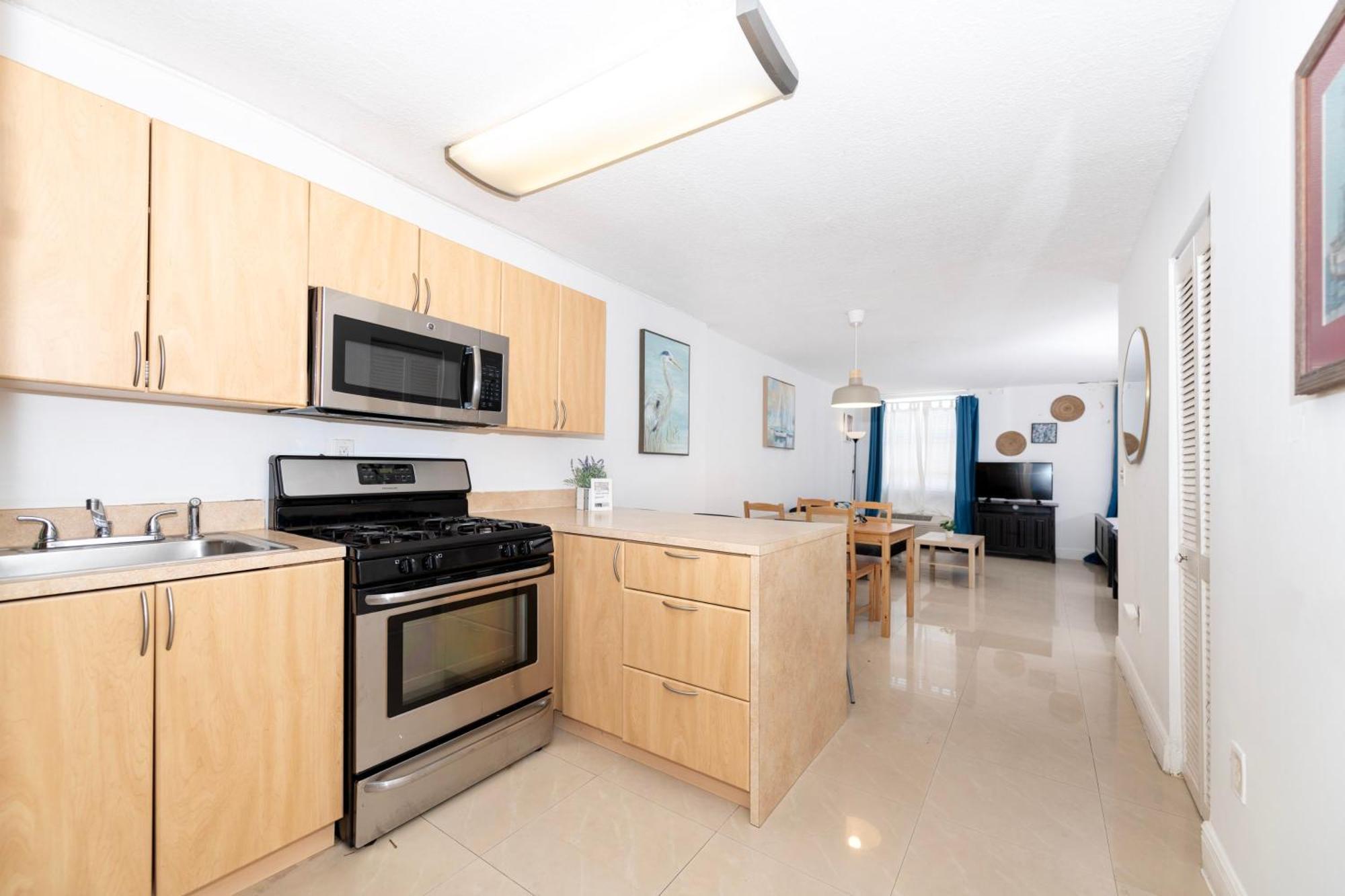 Sobe Apartments Miami Beach Exterior photo