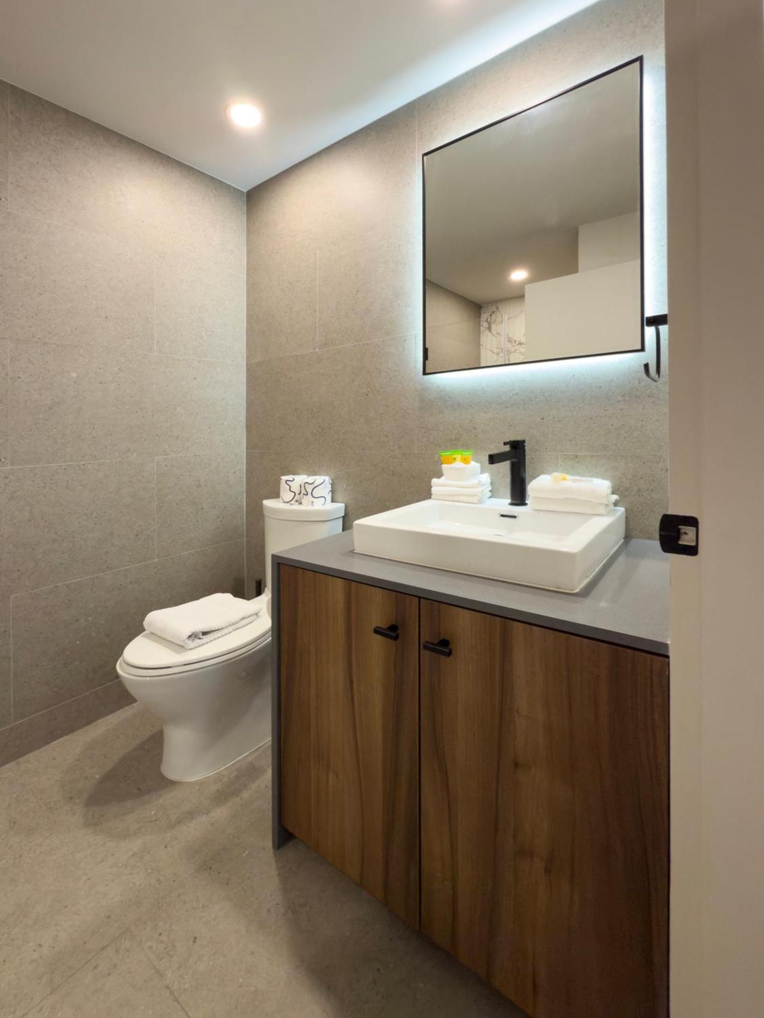 Sobe Apartments Miami Beach Exterior photo
